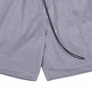 Shorts en tissu mesh à coupe ample et taille élastique pour hommes, vêtements de sport, shorts en mesh personnalisés pour hommes - Product Image 2