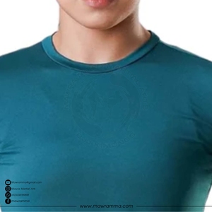 Camiseta Deportiva de Compresión para Mujer, Sostenible, con Logotipo Personalizado, de Alta Calidad, Ecológica, para Running, Entrenamiento y Fitness - Product Image 2