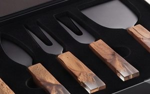 Royal Design Dining Cheese Set In Stainless Steel With Wooden Handle Set Of 4 Perfect For Events Home And <b>Tabletop</b> Use - Product Image 4