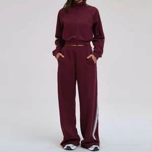 Conjunto de Dos Piezas de Felpa Gruesa Lavada Estilo Vintage Casual para Mujer con Logotipo Personalizado: Sudadera con Cremallera y Pantalones Deportivos - Product Image 1