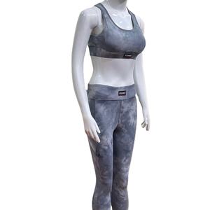 Soutien-gorge de sport et legging de conception d'impression personnalisée de haute qualité vêtements de yoga ensemble solide respirant du fabricant professionnel - Product Image 1