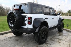 Bonne affaire pour un Bronco Rapt0r 2023 ~13 700 milles, V6 biturbo de 418 ch, 4 roues motrices, non modifié - Product Image 3