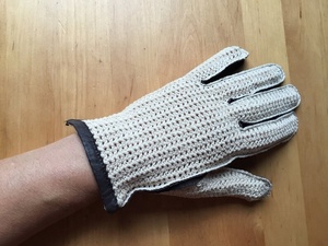 TRIKSY STAR Genuine Leather Unisex All Seasons Embossed Driving <b>Gloves</b> Sports <b>Touch</b> <b>Screen</b> - Product Image 4