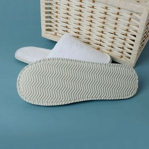 Chaussons jetables écologiques en tissu éponge véritable, doux, antidérapants, légers en mousse, pour hôtels, compagnies aériennes, spas et hôtellerie - Product Image 4