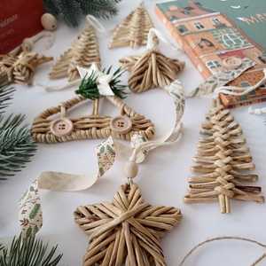 Étoile de Noël artisanale en rotin à suspendre, décoration traditionnelle d'intérieur, cadeau artisanal pour la décoration des fêtes - Product Image 2