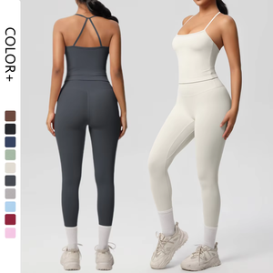 Ensemble de sport deux pièces respirant avec soutien-gorge dos nu uni et leggings taille haute froncés pour le yoga et le fitness - Product Image 1