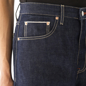 Jeans en denim brut streetwear pour hommes, coupe droite rétro, denim indigo bleu foncé, denim japonais selvedge, pantalon, fabricant OEM sur mesure - Product Image 3