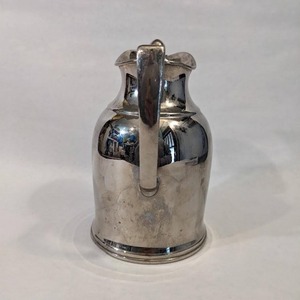 Carafe à eau en acier inoxydable de qualité supérieure avec couvercle, pichet élégant pour la maison, l'hôtel, le restaurant, la cuisine et la salle à manger - Product Image 4