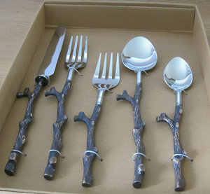 Ensemble de 5 couverts à poignée en forme de branche d'arbre rustique de style vintage - Product Image 2