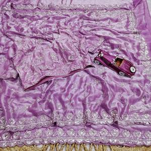 Sari en soie de créateur, design moderne et élégant, broderie de qualité supérieure, disponible en stock à prix avantageux. - Product Image 6