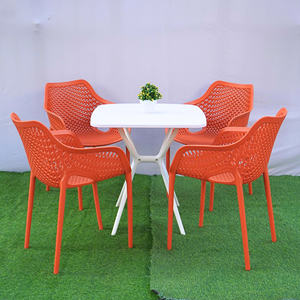 Silla de Jardín de Plástico Moldeada en Forma de Barco, Color Naranja, de Alta Gama, Moderna, Impermeable y Cómoda, para el Consumidor Inteligente - Product Image 1
