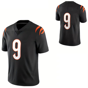Camiseta de Fútbol Americano Personalizada Negra con Cuello en V, Manga Corta, Ligera, para Entrenamiento y Juego, para Equipos - Product Image 1
