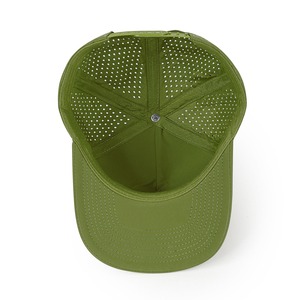 Casquette de golf verte à 6 panneaux avec logo brodé 3D, trous laser, ajustement arrière, unisexe, style sportif, pour une utilisation en extérieur au printemps et en été - Product Image 5