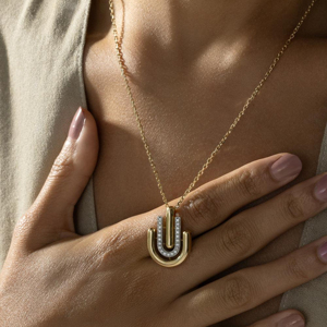 U Shape Diamond Pendant Necklace 18K Gold Plated Minimalist <b>Letter</b> Charm <b>Box</b> Chain Unisex Everyday Wear - Product Image 2
