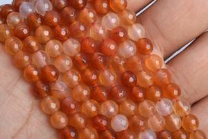 ลูกปัดอาเกตสีส้ม พลอยธรรมชาติ ร้อยเป็นเส้น ลูกปัดกลมเหลี่ยมเล็กๆ ขนาด 15 นิ้ว จำนวนมาก ขายส่ง - Product Image 2