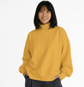 Sudadera elegante personalizada para mujer con cuello simulado, diseño minimalista, manga larga, forro polar, para conjuntos casuales y elegantes de invierno. - Product Image 4