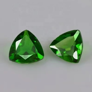 Diopsido Cromado Natural de Primera Calidad de 6 mm, Corte Trillón Facetado, Tamaños Calibrados, Piedra Preciosa Suelta Directamente del Fabricante - Product Image 1