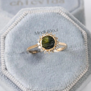 Bague en Moldavite certifiée de qualité A, fabriquée à la main |   Moldavite naturelle de la République tchèque, Chlum |   Argent sterling 925 plaqué or |   2026 - Product Image 1