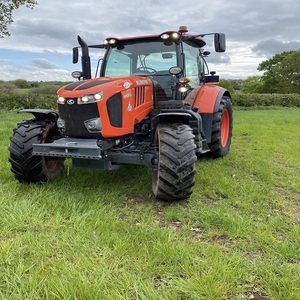 Bon tracteur compact Kubota B700, puissant tracteur agricole avec fonctionnement fluide et livraison rapide à domicile - Product Image 1