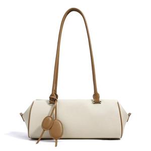 Sac à bandoulière en cuir véritable de qualité supérieure pour femme, élégant sac fourre-tout marron beige avec poignée supérieure et bandoulière réglable - Product Image 1