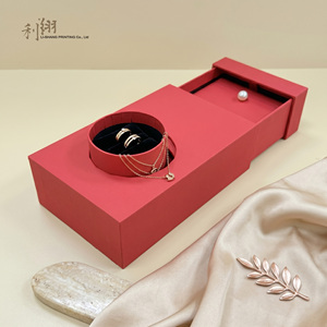 Caja de Regalo Cuadrada Rígida de Papel de Arte Premium para Bebidas, Estructura Especial con Solapa Abatible, Estampado en Lámina Dorada, Diseño Multicapa, Personalizable - Product Image 5