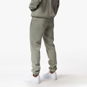 Ensemble de survêtement pour homme, confortable, sweat-shirt et pantalon de jogging, style décontracté, tissu doux et respirant, idéal pour l'entraînement. - Product Image 6