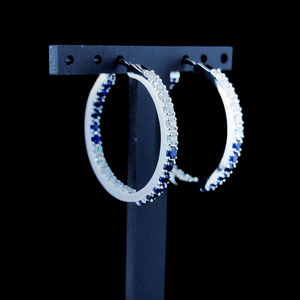 Elegantes pendientes de oro blanco de 14 quilates con diamantes cultivados en laboratorio, color EF, corte brillante redondo, 0.84 ct, claridad VVS VS, joyería fina de lujo. - Product Image 3