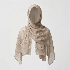 Nuevo Hiyab de Chifón de Alta Calidad, Pañuelo para la Cabeza Estampado Premium, Cómodo, Suave, Transpirable, con Diseño Floral, Color Personalizable - Product Image 1