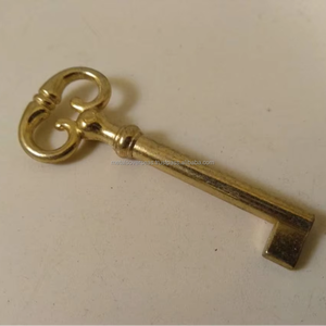 Llavero de Campana Estilo Náutico con Llave de Esqueleto de Latón Vintage, de Alta Calidad, Lujo Ligero, para Proyectos de Manualidades de Acción de Gracias y Joyería - Product Image 1