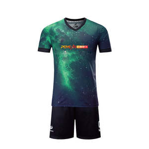 Conjunto Deportivo Personalizado para Fútbol, Camiseta de Fútbol Sublimada, Fabricante de Uniformes de Fútbol Personalizados, Manga Corta - Product Image 5