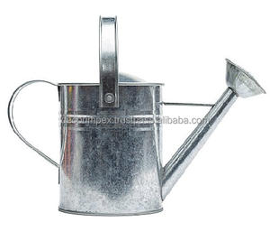 Un outil durable et classique largement utilisé pour l'arrosage des plantes, à l'intérieur et à l'extérieur. Fabriqué en acier, - Product Image 2