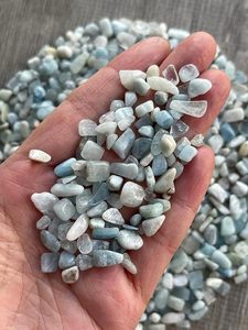 Venta al por mayor de chips de calcedonia azul, piedra curativa de cristal natural, chips de ágata tallada, artesanías DIY, piedra en bruto, grava hecha a mano en India - Product Image 5