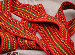 Ceinture tissée Hutsul ukrainienne artisanale – Écharpe ethnique folklorique colorée (style Krayka) - Product Image 5