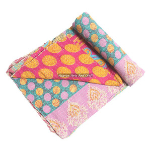 Indian Kantha Handmade <b>Quilted</b> Vintage <b>Throw</b> Blanket Cotton Gudri Indian Reversible Hand Stitched Heavy <b>Throw</b> Old Sari Blanket - Product Image 2