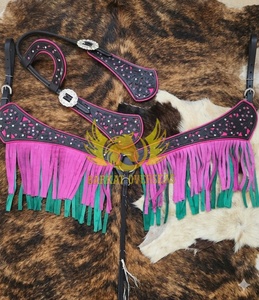 Ensemble d'Équipement Équestre en Cuir Véritable Léger avec Franges en Cristal Personnalisées, Comprend une Têtière, une Selle et une Sangle Poitrail, pour Chevaux Western Saisonniers - Product Image 5