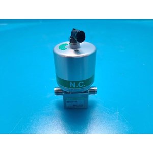 CKD AGD11V-4S Utilisé comme pièce détachée d'équipement semi-conducteur d'occasion - Product Image 2