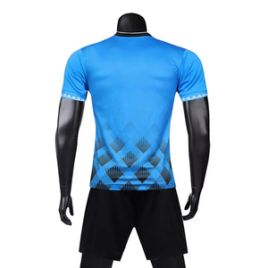 Conjunto de Uniforme de Fútbol Personalizado, Equipación de Fútbol Profesional, 100% Poliéster, Jersey y Pantalones Cortos con Impresión por Transferencia de Calor, Transpirable, de Secado Rápido - Product Image 2