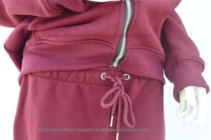 Ensemble de survêtement décontracté pour femme, couleur bordeaux, coupe régulière, toucher doux, 100 % coton molletonné respirant, logo personnalisé, commande en gros - Product Image 5