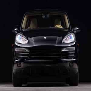 Porsche Cayenne 2011 - Product Image 1