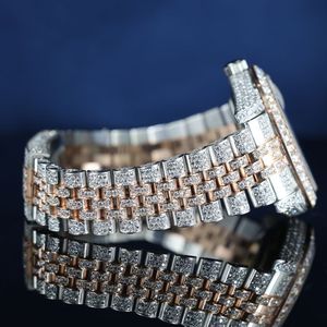 Reloj Mecánico de Alta Gama con Moissanita, Correa de 16 mm y Esfera con Agujas para Profesionales de Negocios, Disponible para la Venta - Product Image 4