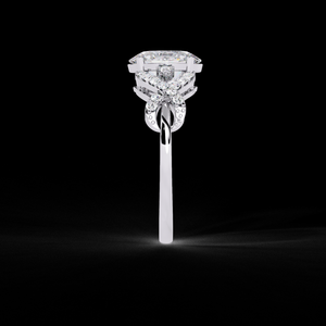 Anillo Infinito con Diamante Cultivado en Laboratorio de Corte Ovalado de 2.50 Ct, Oro Blanco de 14k, Banda Trenzada con Pavé, Certificado IGI - Product Image 3