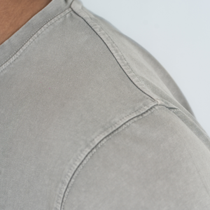 Camiseta básica de algodón peinado transpirable para hombre, corte regular, precio asequible, hecha en Bangladesh, antiarrugas. - Product Image 2