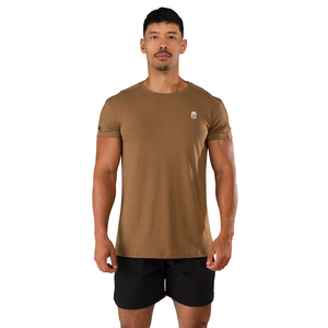 เสื้อเชิ้ตแขนสั้นสีน้ำตาลสำหรับผู้ชาย เนื้อผ้าฝ้ายพรีเมียม สวมใส่สบาย เหมาะสำหรับใส่ลำลอง มีสไตล์ ใช้ได้กับการออกกำลังกาย ขายส่งจำนวนมาก เสื้อผ้ากีฬา - Product Image 1