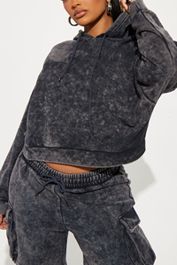 Ensemble de survêtement pour femme 100% coton, effet délavé, avec short cargo à poches, idéal pour l'été - Product Image 2