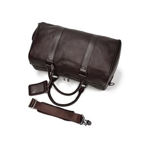 Nuevo bolso de viaje informal para hombre de cuero genuino, impermeable, en oferta en línea a bajo precio. - Product Image 3