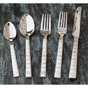 Juego de Cubiertos de Metal Martillado con Acabado Mate, Diseño Moderno, Apto para Lavavajillas, para Bodas y Fiestas, Vajilla para Mesa, Juegos de Cubiertos al por Mayor - Product Image 5