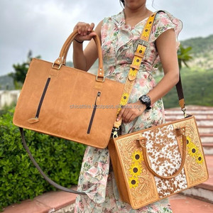 Sac fourre-tout en fourrure de vachette véritable en cuir élégant nouveau sac à main de créateur cheveux sur peau sacs de sculpture usinés à la main pour les femmes multi-usages - Product Image 5