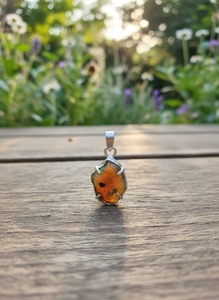 Pendentif breloque en opale de feu Welo éthiopienne brute, style punk chrétien, en argent tibétain, pour bijoux féminins - Product Image 6