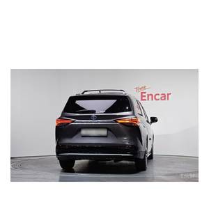 Para Toyota Sienna 2.5 Híbrida 2WD con Asientos de Cuero, Cámara Trasera, Modelo de Julio de 2023, 68,753 km, Volante a la Izquierda - Product Image 4