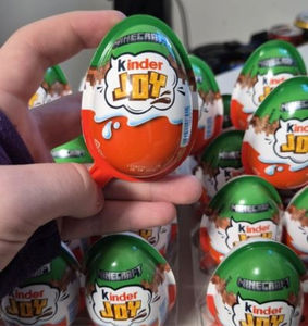 Huevos de Chocolate KinderJoy Minecraft con Juguetes, 3 Piezas x 20g, Regalo para Niños, Dulces Coleccionables, Lote al por Mayor, Caja para Fiestas, Oferta en Paquete - Product Image 2